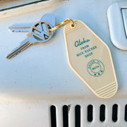 Maui No Ka Oi Retro Vintage Motel Keychain - Blue and Cream - Nick Kuchar Shop