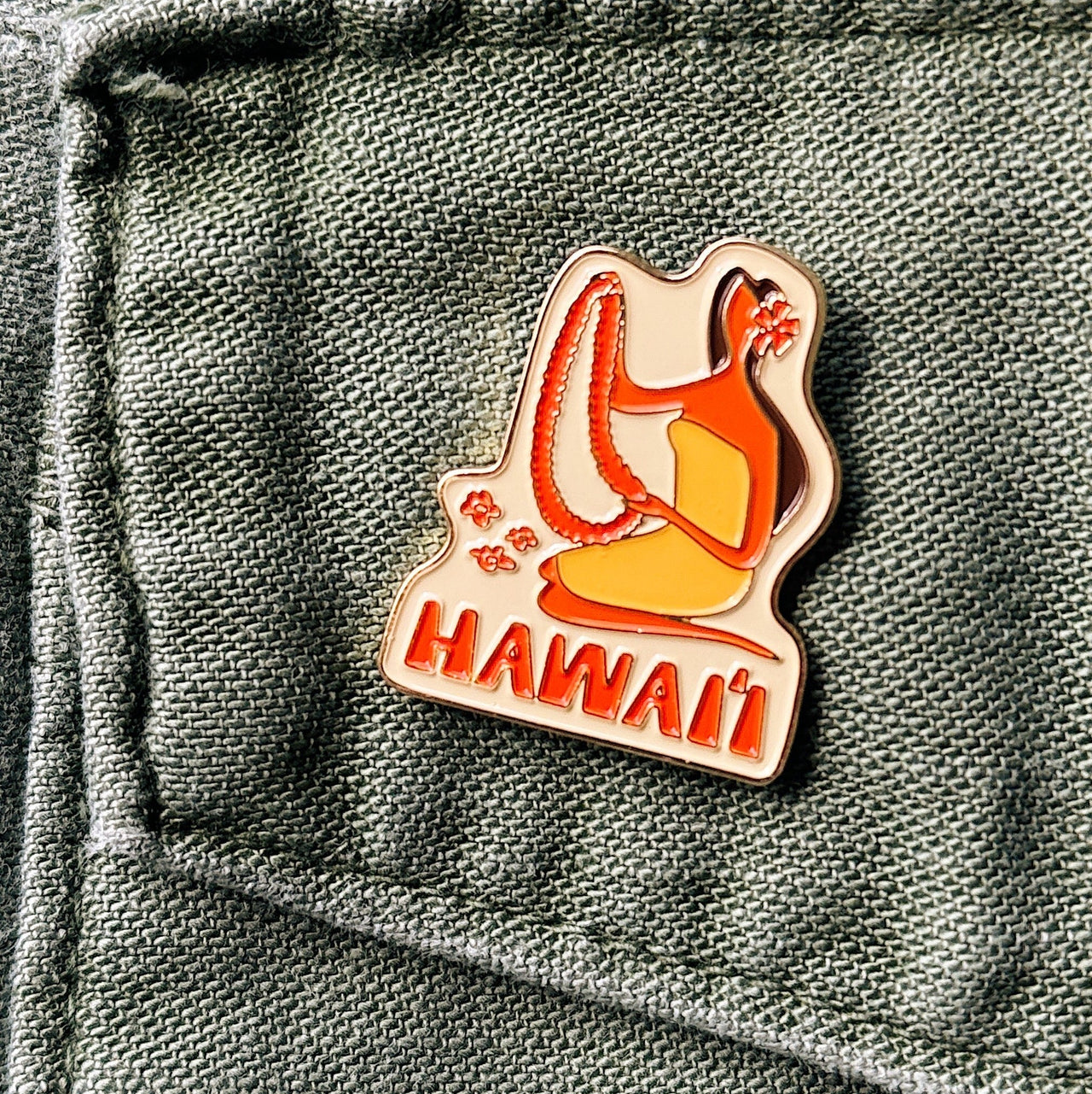 Make Lei - Enamel Pin